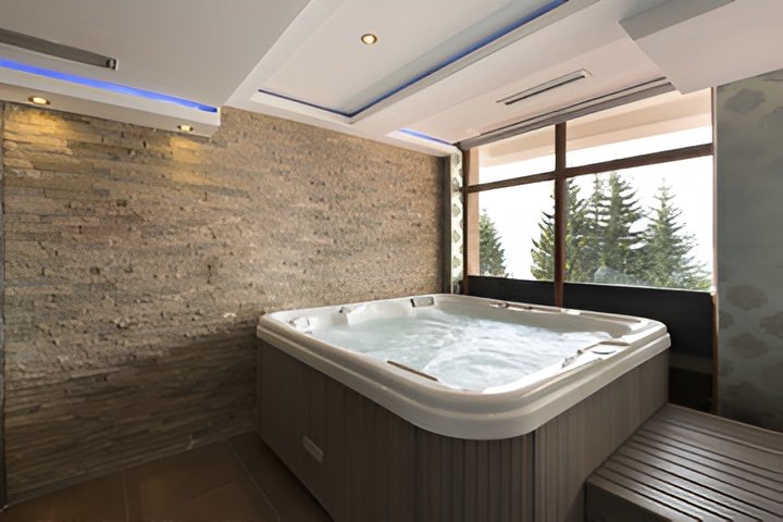 How Much Does a Costco Jacuzzi Bath Remodel Cost?